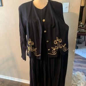 2-piece Jessica Howard Women skirt and blazer